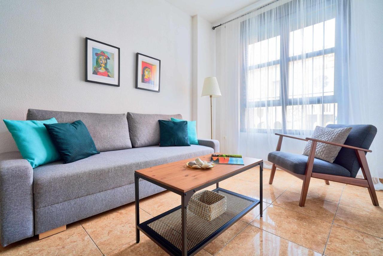 Apartamento Under The Olive Trees In Historic Center Of Málaga Exterior foto